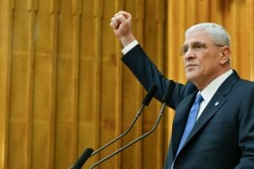 Dervişoğlu'ndan Numan Kurtulmuş'a sert tepki: "Türkiye'yi darbeyle mi tehdit ediyorsun?"